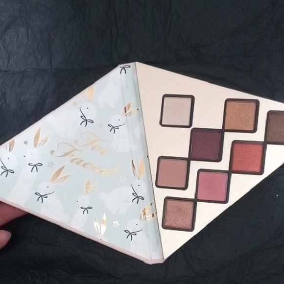 Too Faced Festive Makeup Collection - Picture 7 of 7